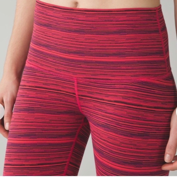 LAST CHANCE Wunder Under NO signs of wear. - Picture 2 of 7